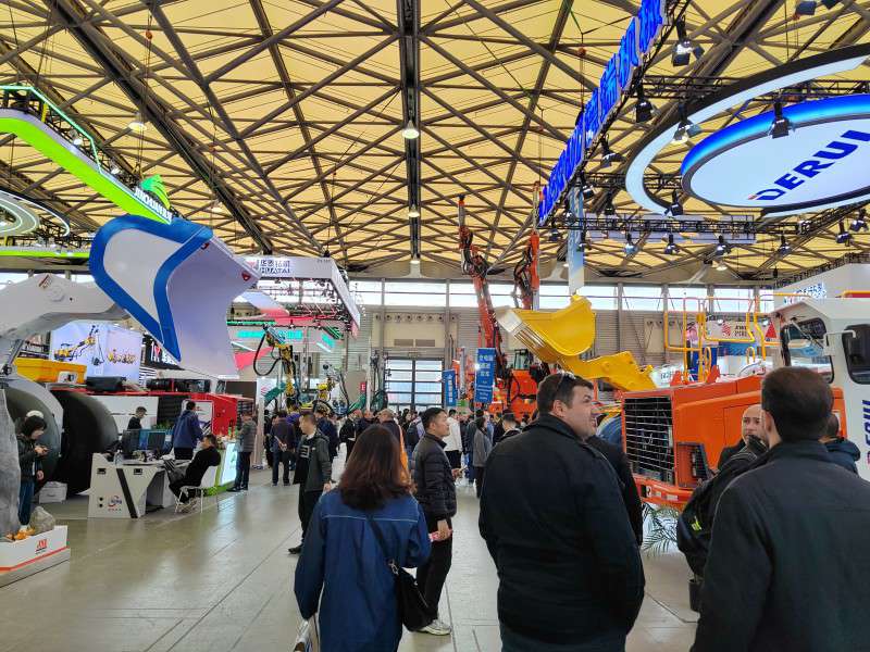 菲尼克斯礦山設備榮耀參展2025莫斯科國際礦業(yè)機械展覽會，攜手共創(chuàng)未來