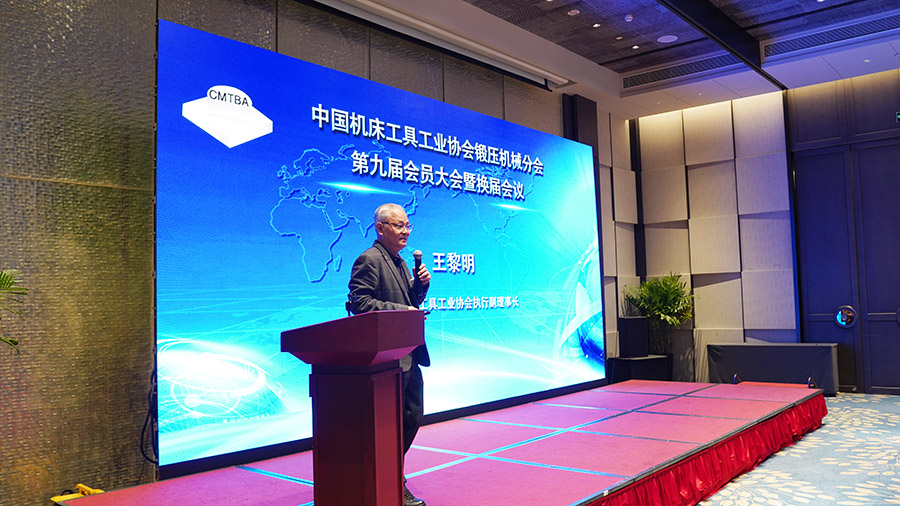 1761550386975935.jpg 02.jpg